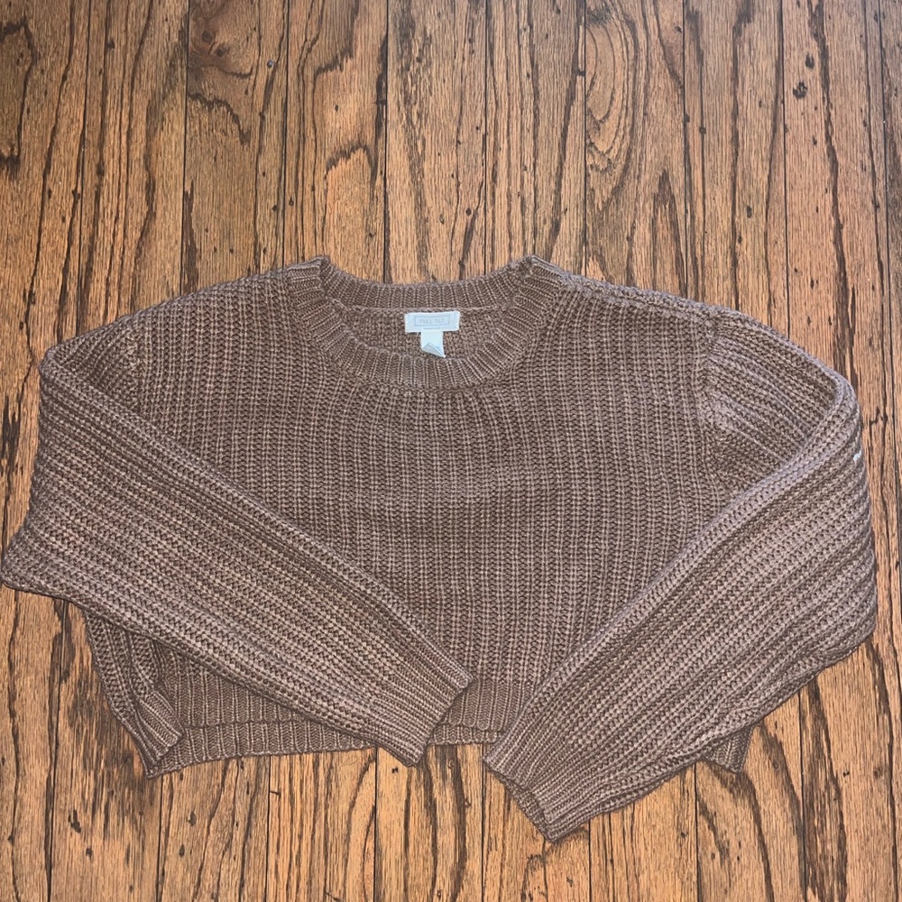 Cropped sweater